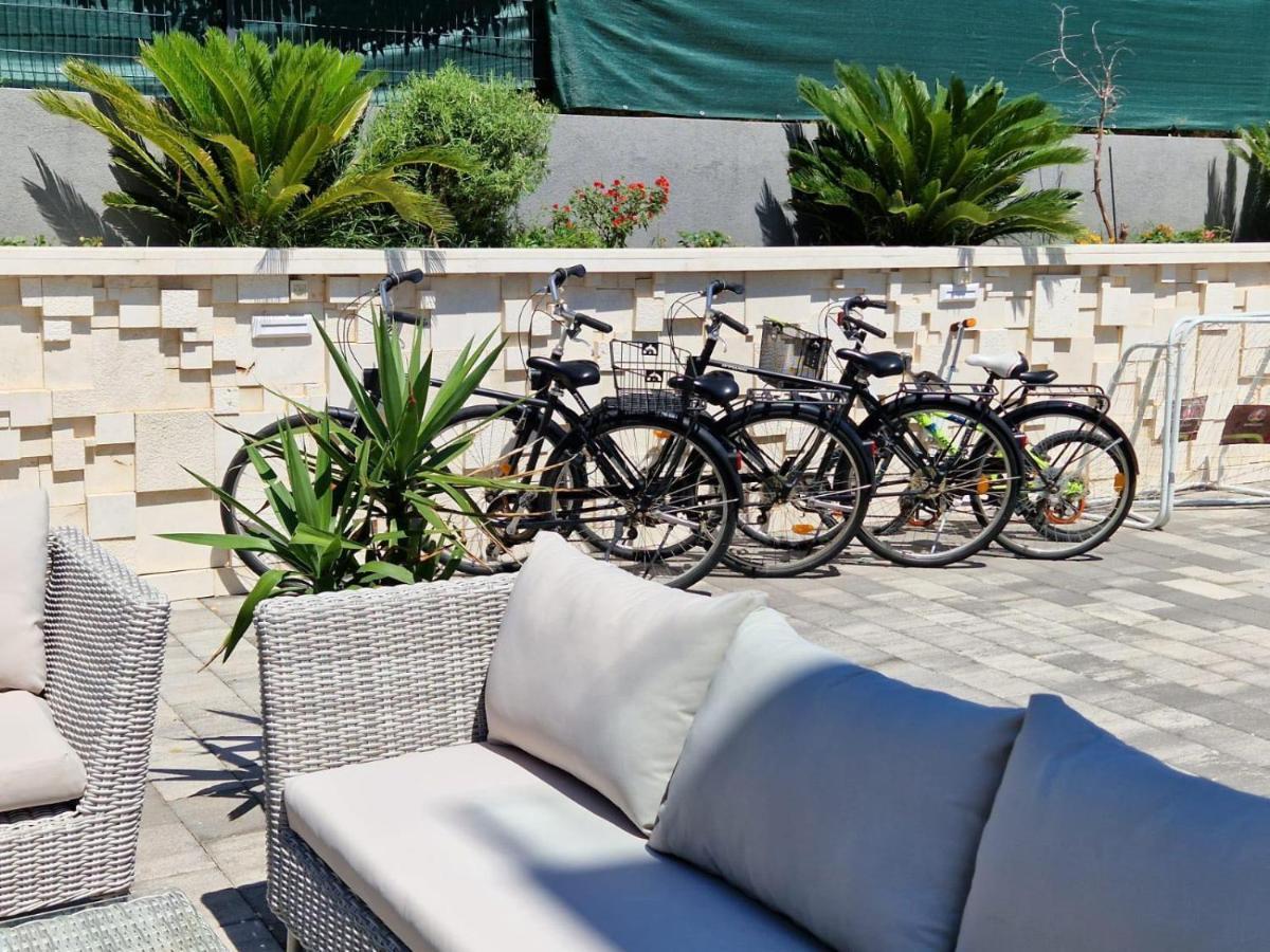 Apartments Dalmatia Infinity Бибинье Экстерьер фото