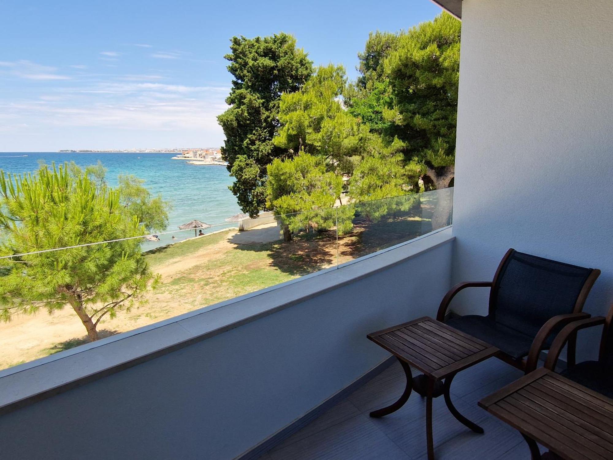 Apartments Dalmatia Infinity Бибинье Номер фото
